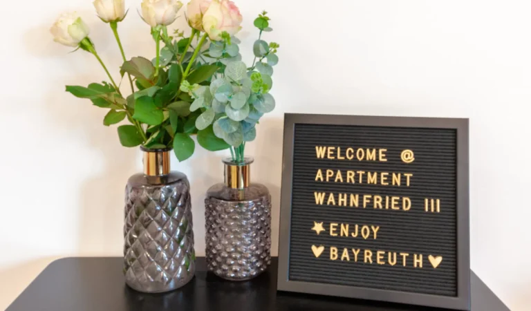 AW3_welcome_Apartment_Wahnfried_Enjoy_Bayreuth_gastfreundschaft_deko_design_herzlich_willkommen_gastgeber_wohnung_mieten_wohnung_suchen_möbliert_wohnen